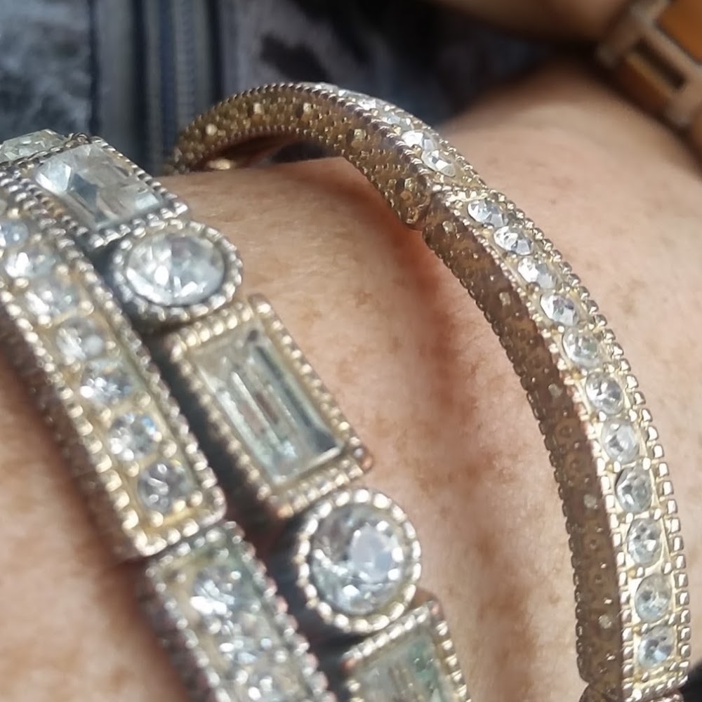 Meet your Posher, Leah